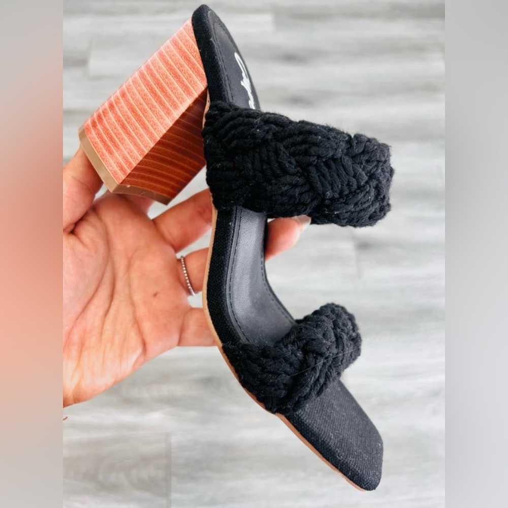 Black braided block heels NEW
